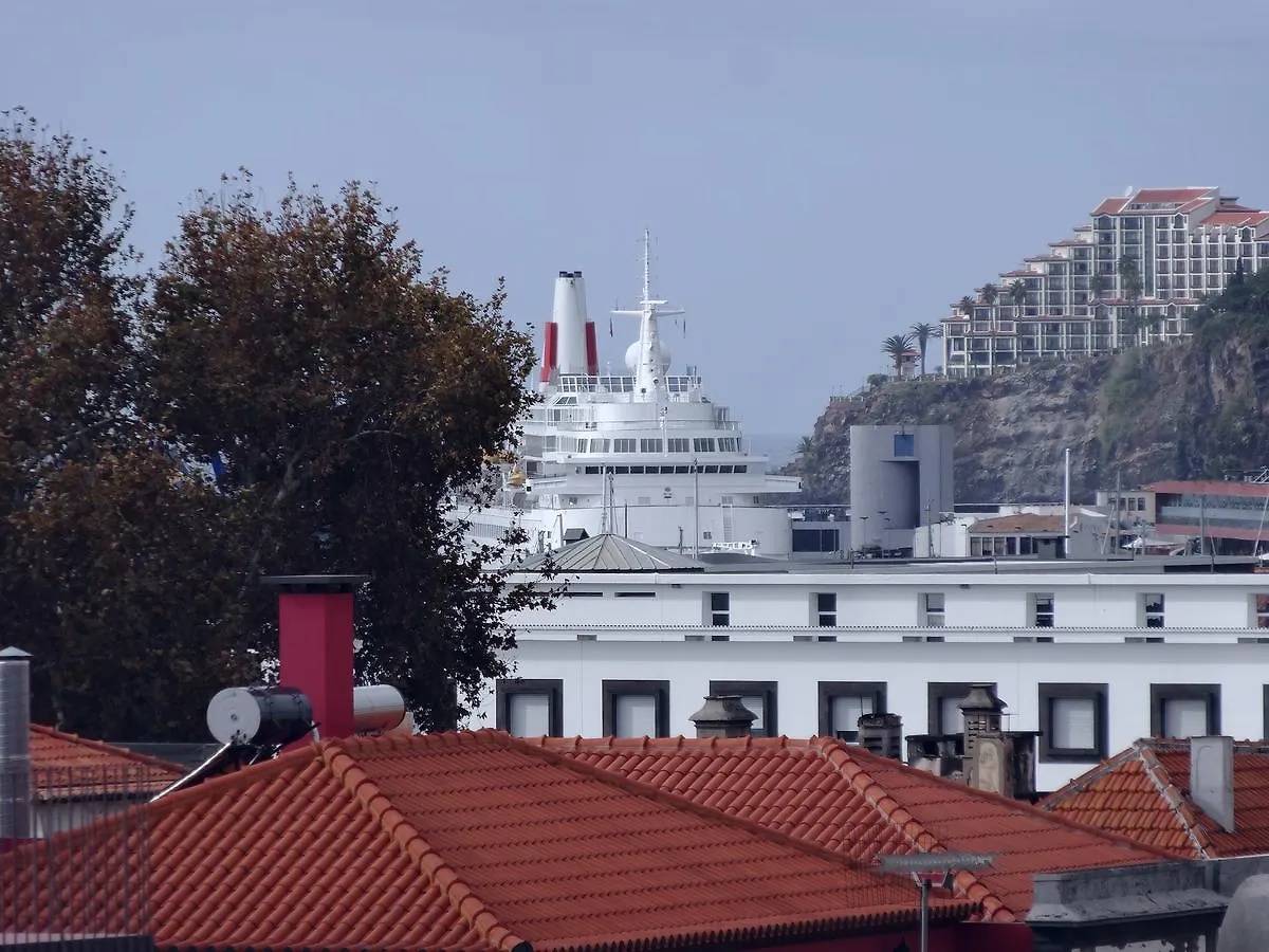Flat With Balcony At Downtown By Farmers Market Funchal Apartman